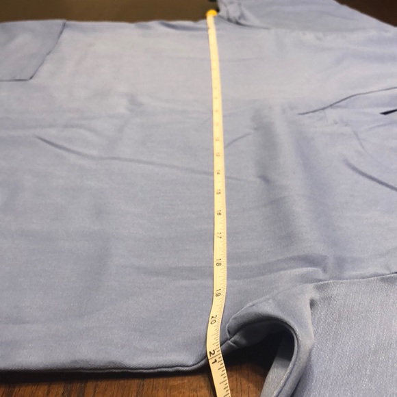 Uniform City Scrub Top Small - Picture 3 of 14